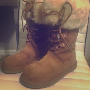 Ugg’s size 8